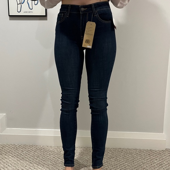 LEVIS brand new high-rise skinny jeans 721 - Picture 5 of 6